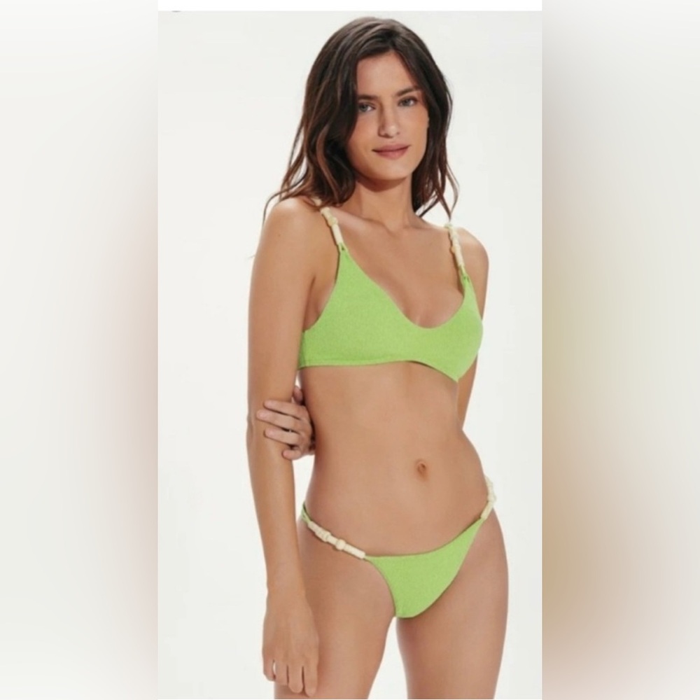 Vix  Swimsuit- New Retail $286.00 🌴🌴🏖